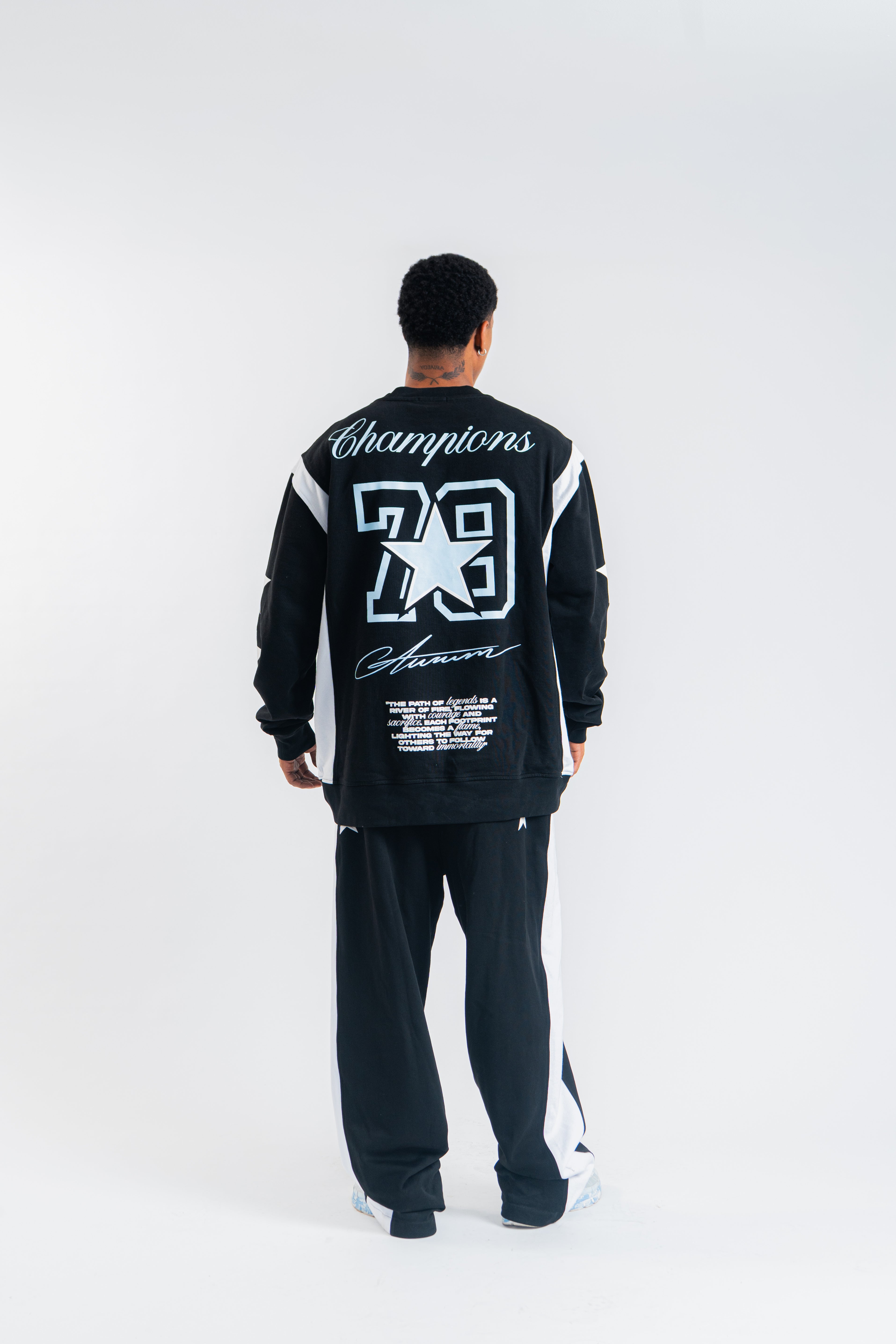 A79U Stars Sweater