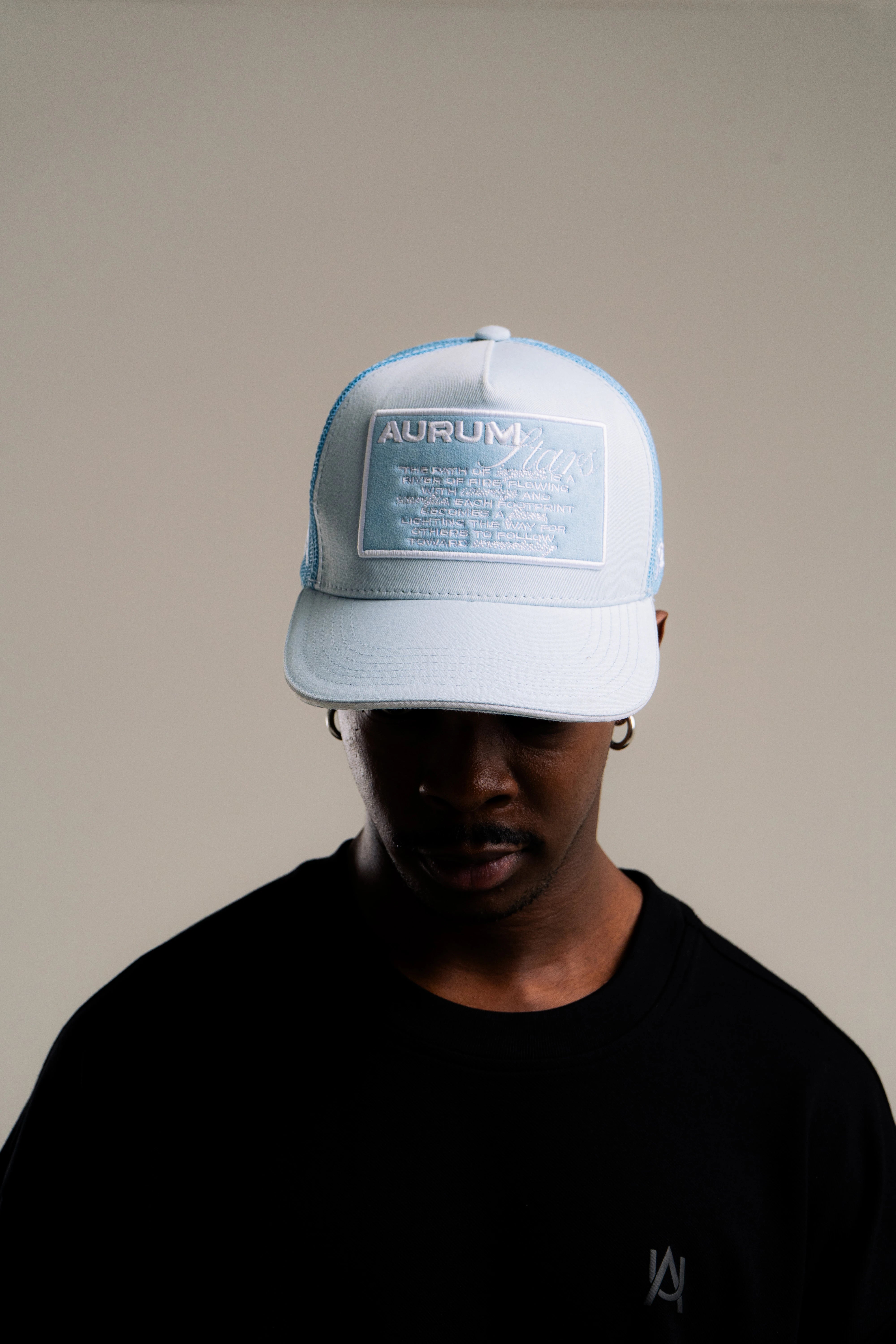 BLUE CAP