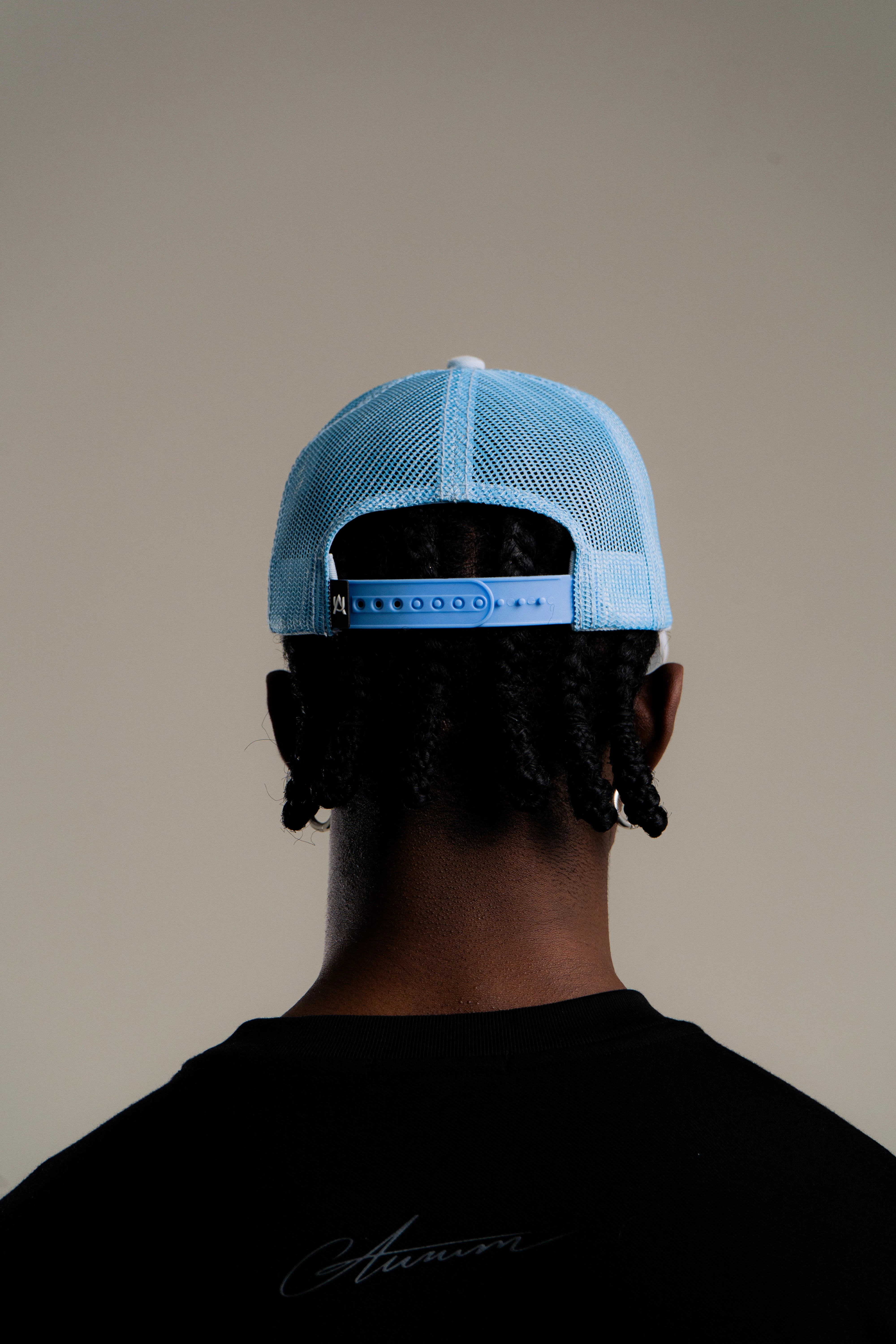 BLUE CAP