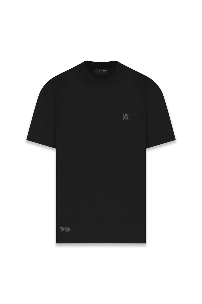 Aurum Black on Black Line T-Shirt — camiseta oversized de AURUM 79