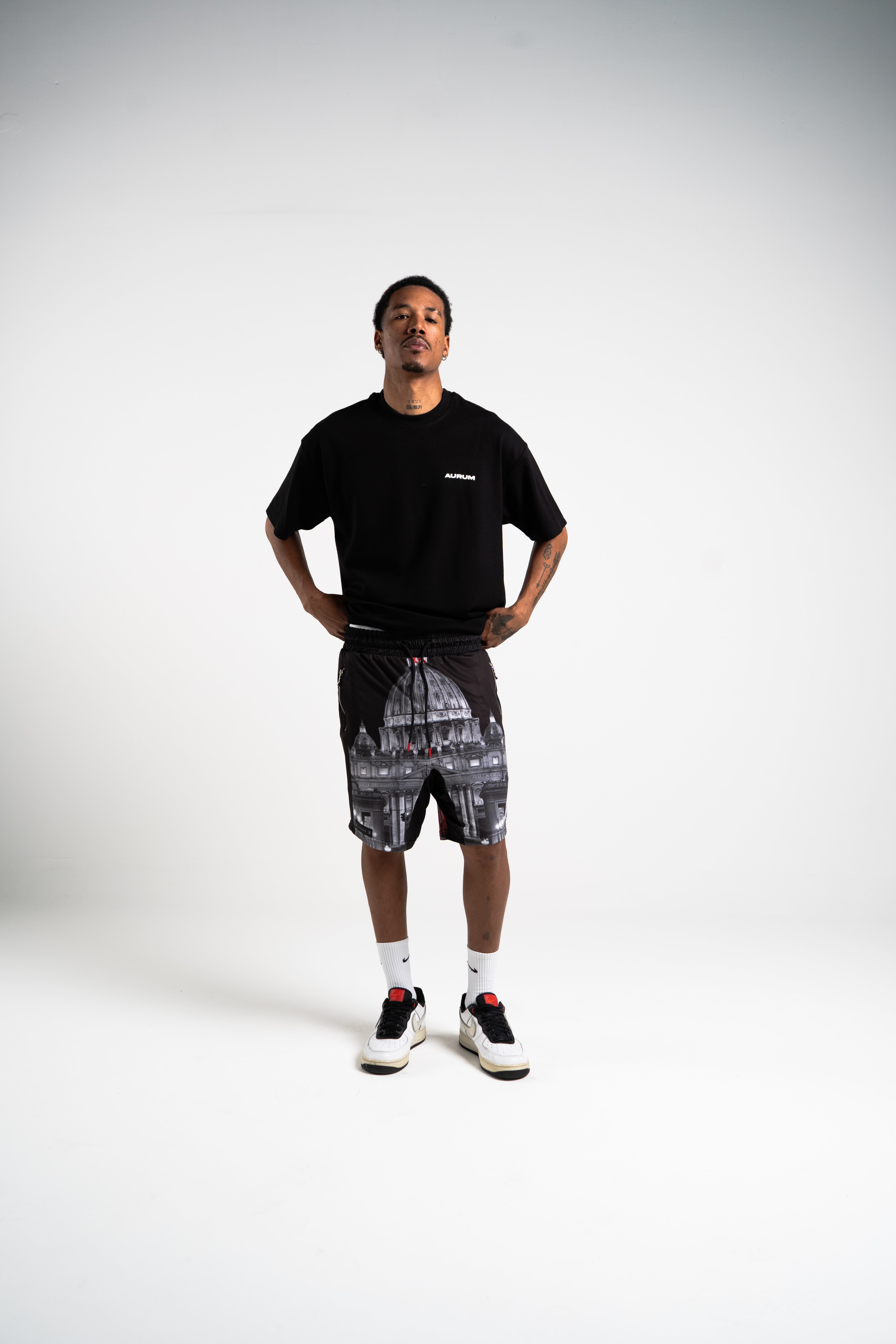 Aurum Black Line T-Shirt