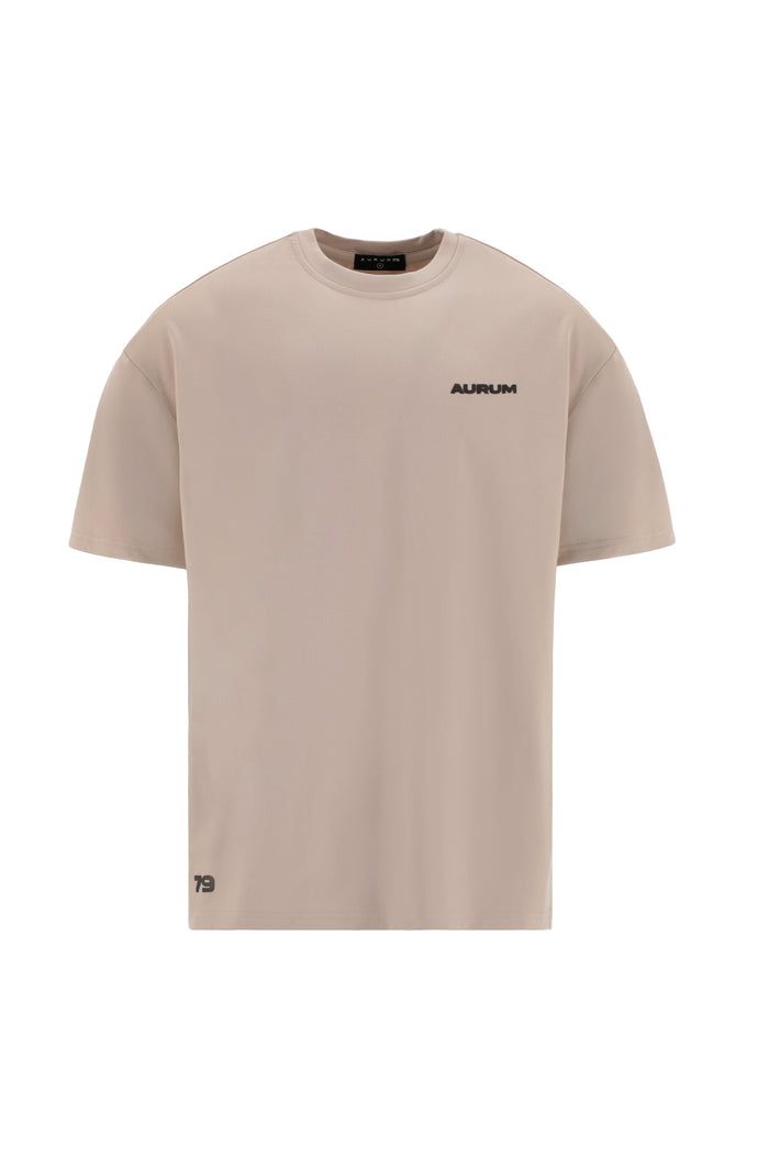 Mocha Line T-Shirt — camiseta oversized de AURUM 79